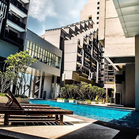 Mykey Imperio B-24-31 Melaka City ภายนอก รูปภาพ